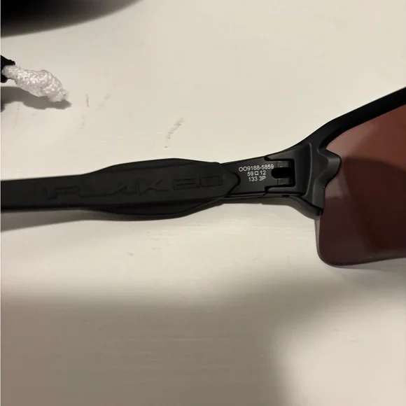 Oakley Flak Jacket 2.0 XL with Deep Water Prizm Lenses - Picture 7 of 8